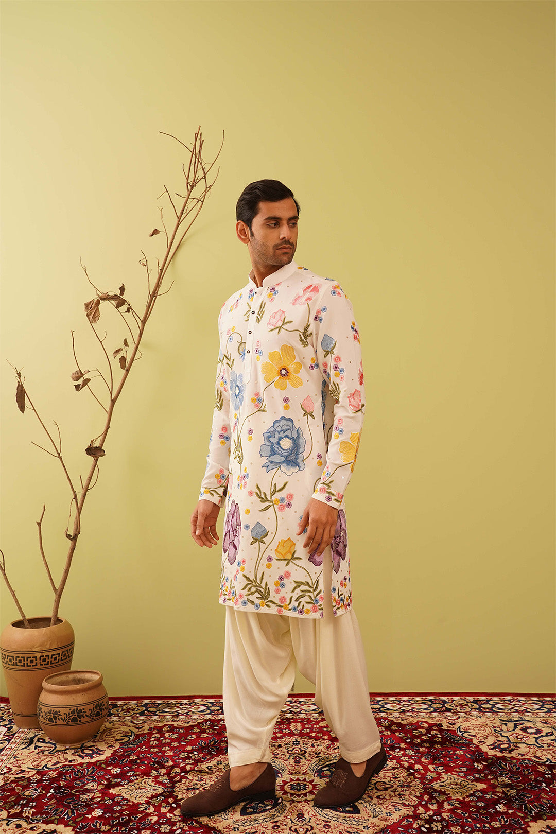 Floral Embroidery Threadwork Kurta set - The Absolute House Of Design