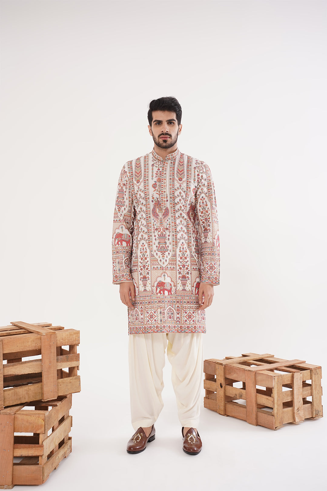 Ivory Threadwork Kurta Set - The Absolute House Of Design