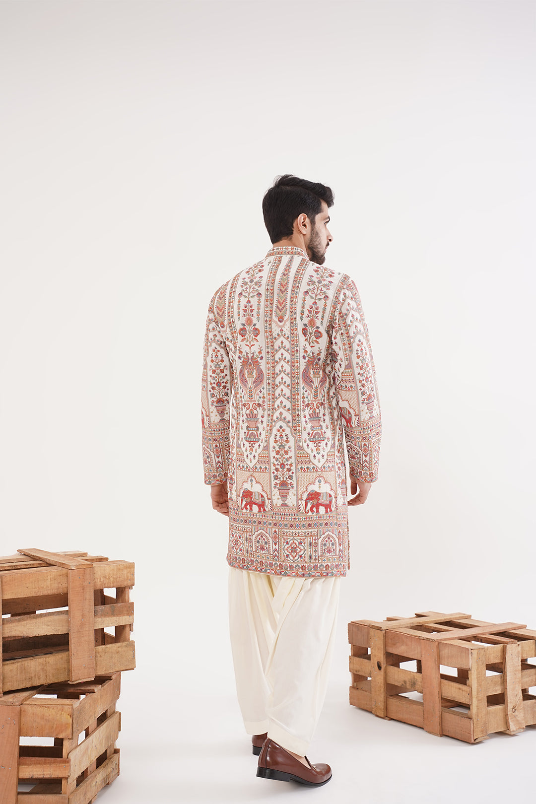Ivory Threadwork Kurta Set - The Absolute House Of Design