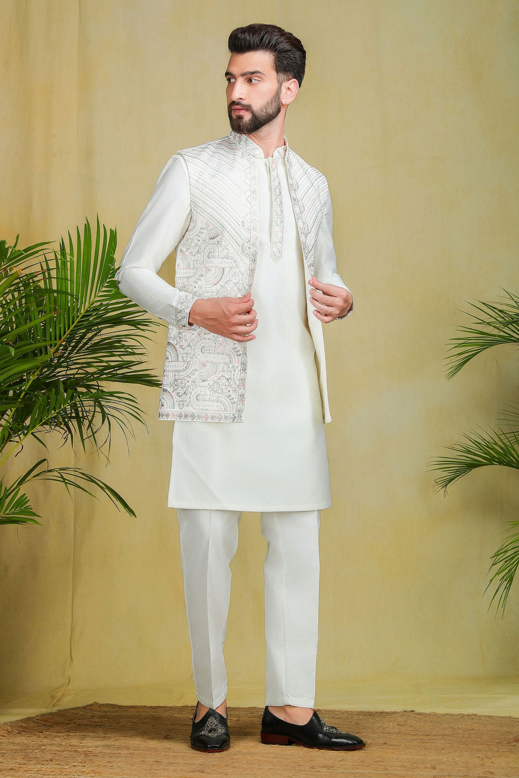 Ivory Embroidery Open Jacket Set - The Absolute House Of Design 