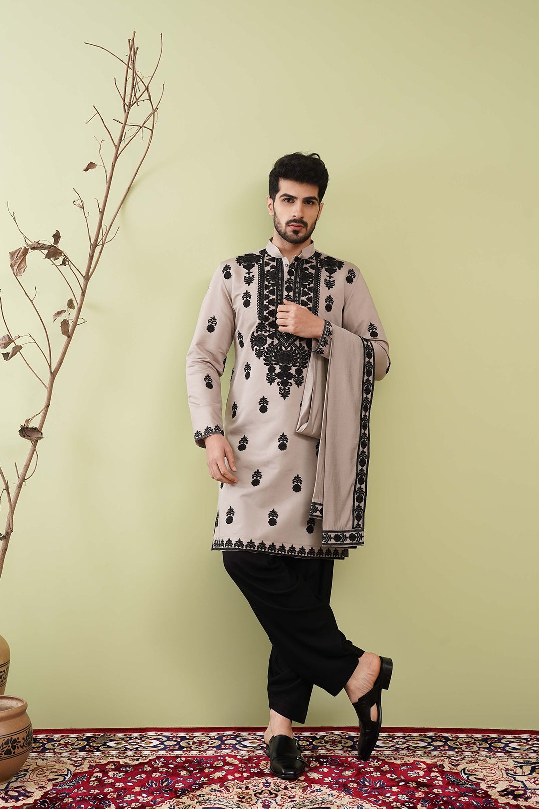 Beige & Black Neck work dupatta Kurta